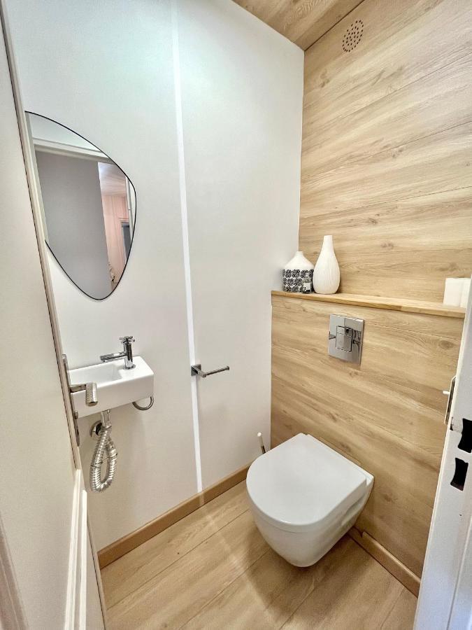 Magnifique 2 Chambres Terrasse Et Parking 쎙뜨호뻬 외부 사진